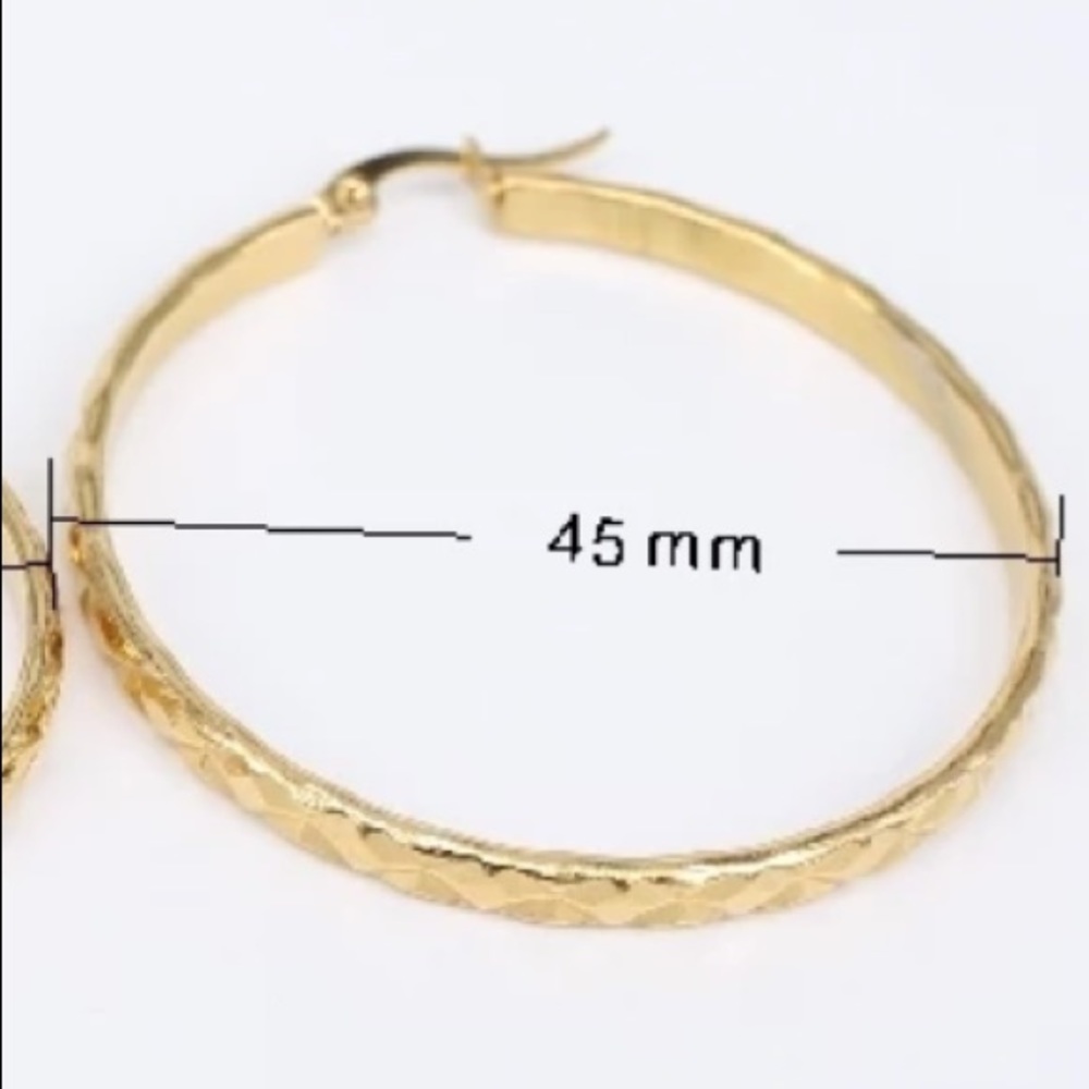 NEW 18 Yellow Gold Round Hoop Earrings - Picture 6 of 6